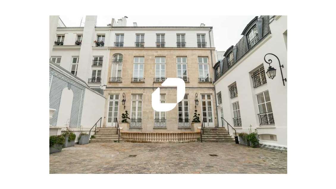 A louer Bureaux 300m² Paris