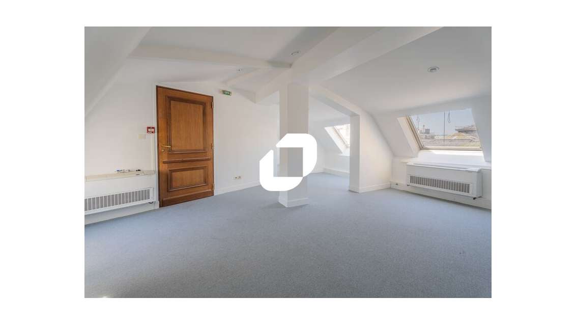 A louer Bureaux 97m² Paris