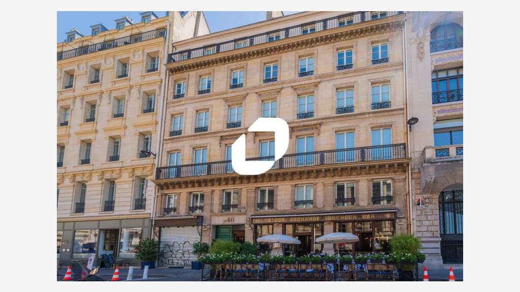 A louer Bureaux 97m² Paris