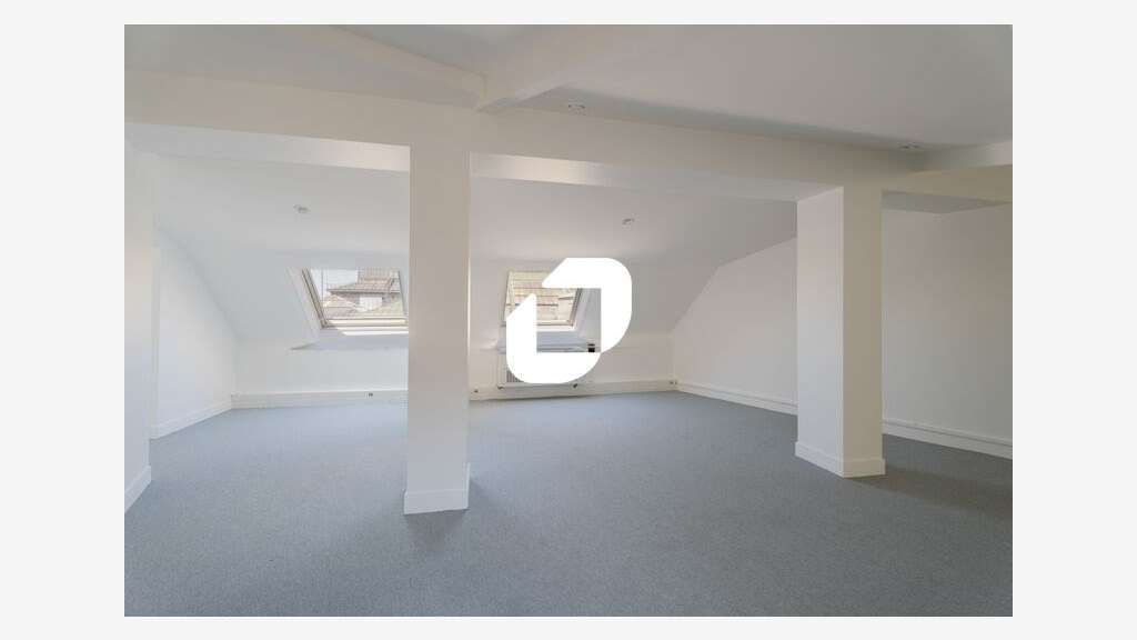 A louer Bureaux 97m² Paris