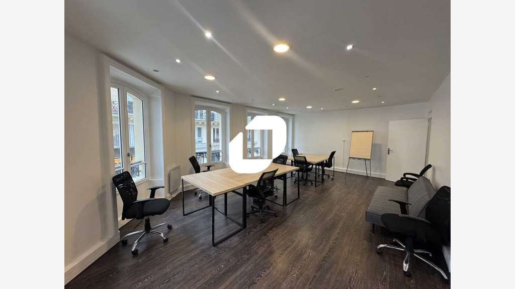 A louer Bureaux 100m² Paris