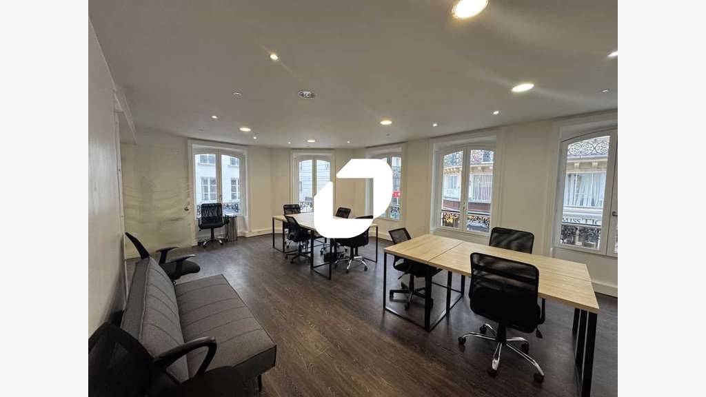 A louer Bureaux 100m² Paris