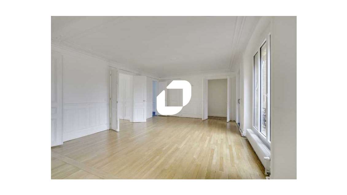A louer Bureaux 129m² Paris