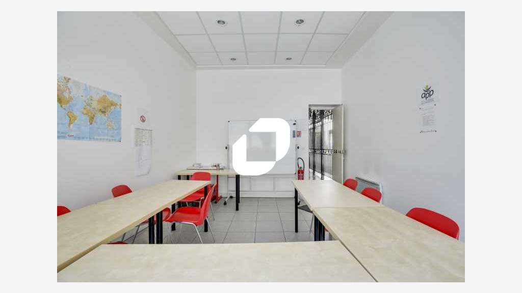 A louer Bureaux 204m² Paris