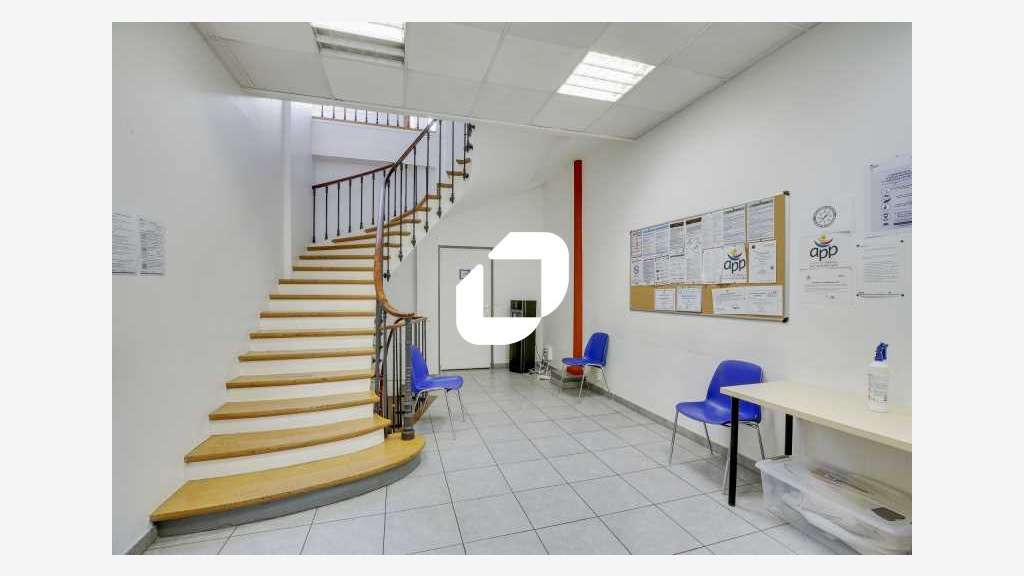 A louer Bureaux 204m² Paris