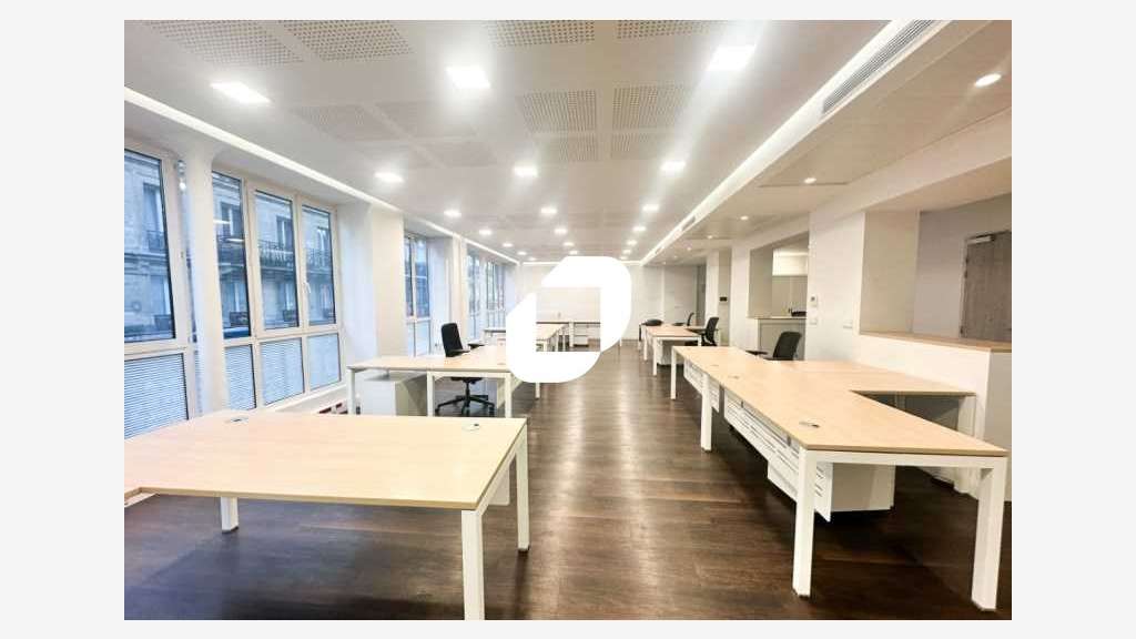 A louer Bureaux 215m² Paris