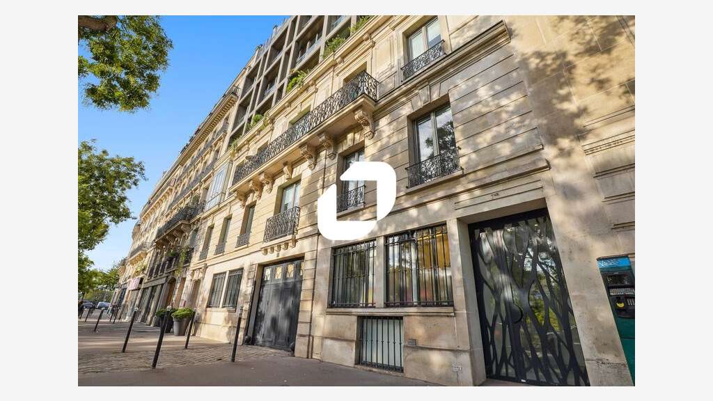A louer Bureaux 607m² Paris