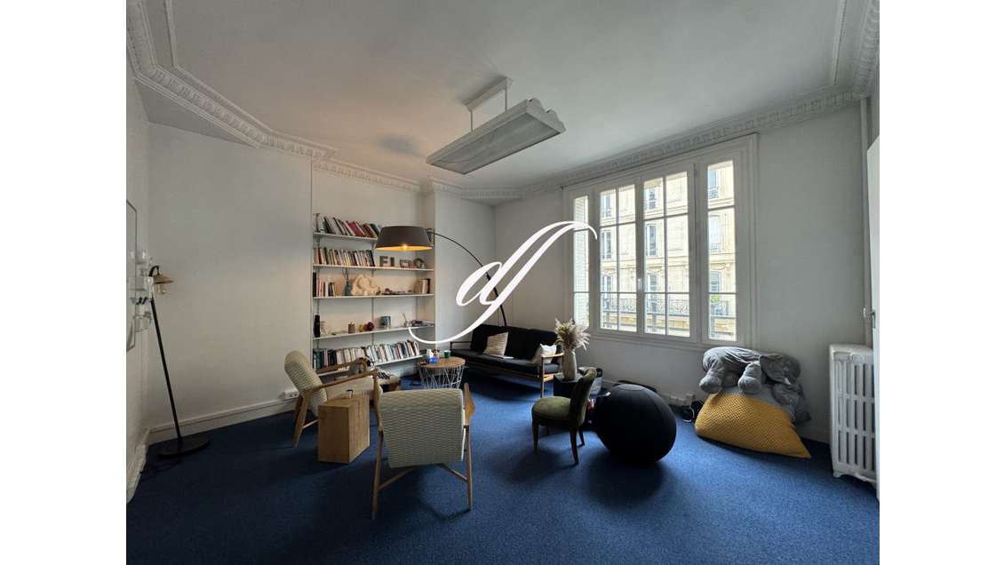 A louer bureaux de 142m² Paris 75005 Val de Grâce