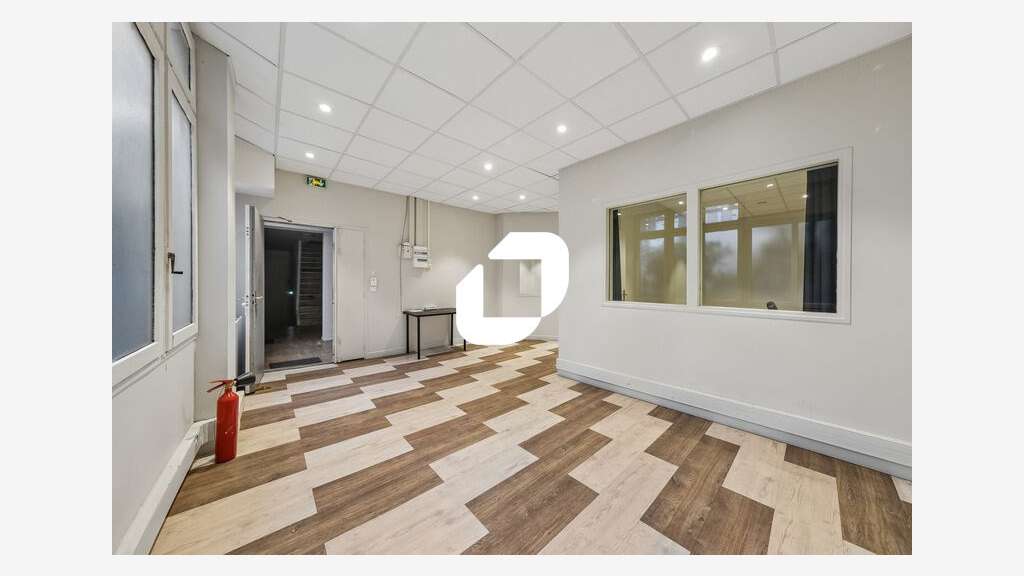 A louer Bureaux 128m² Paris