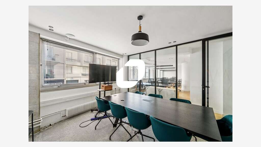 A louer Bureaux 230m² Paris