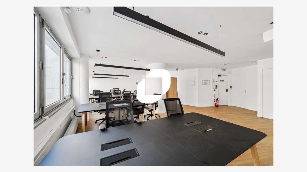 A louer Bureaux 230m² Paris