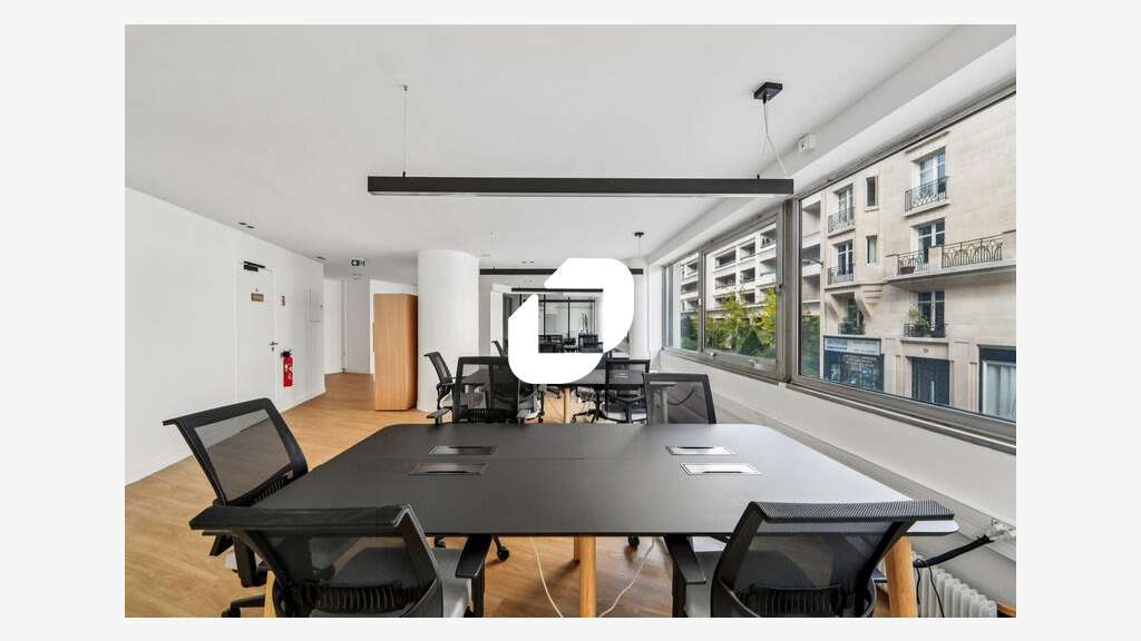 A louer Bureaux 230m² Paris