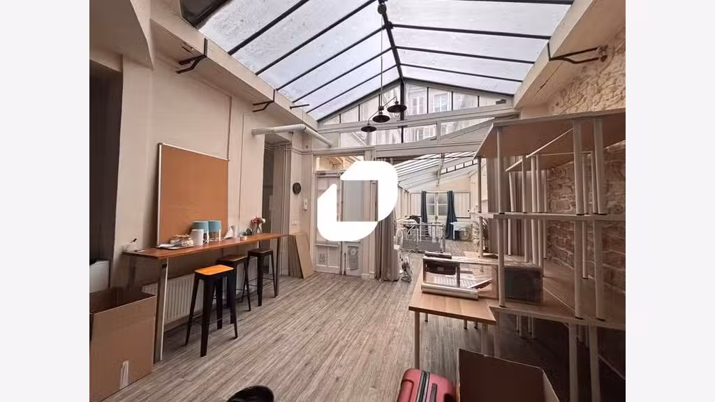 A louer Bureaux 153m² Paris