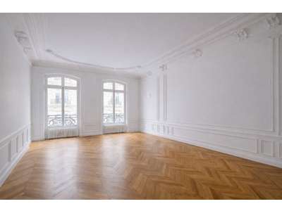 Location Bureaux à Paris 8e