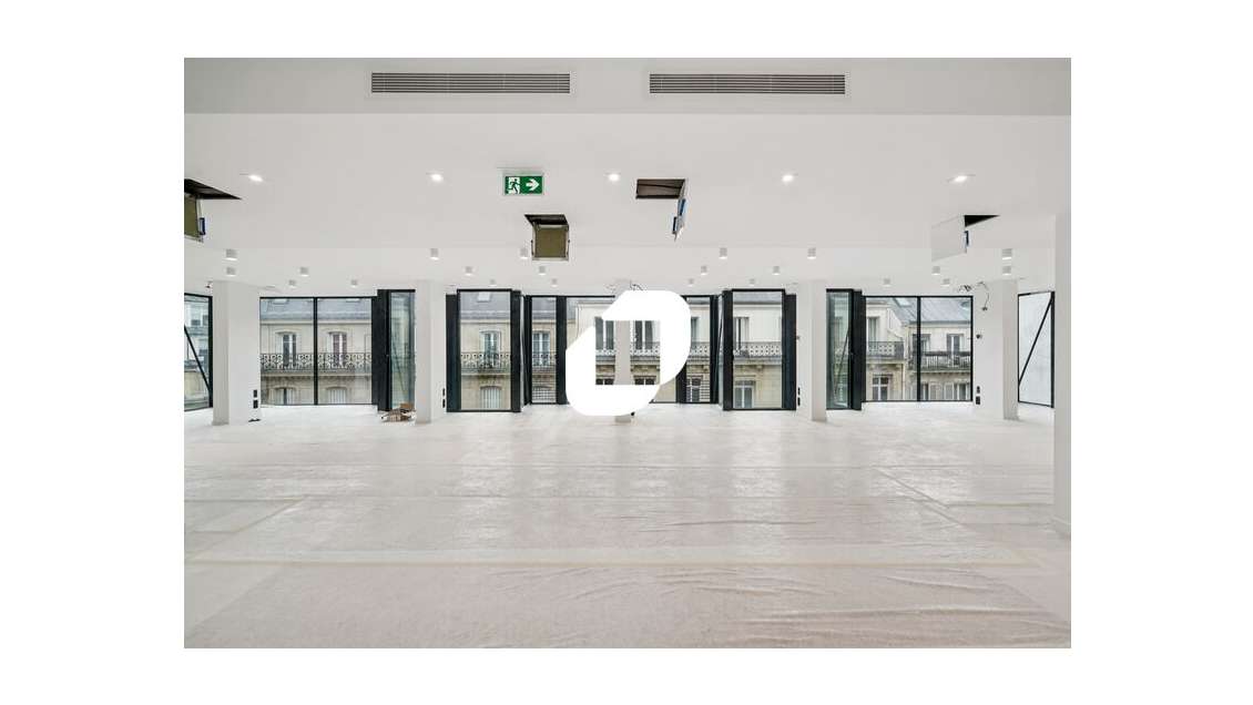 A louer Bureaux 647m² Paris