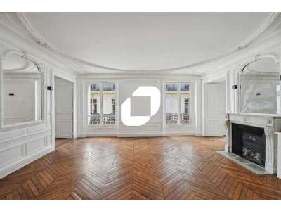 Location Bureaux à Paris 8e