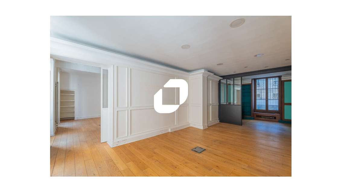 A louer Bureaux 95m² Paris