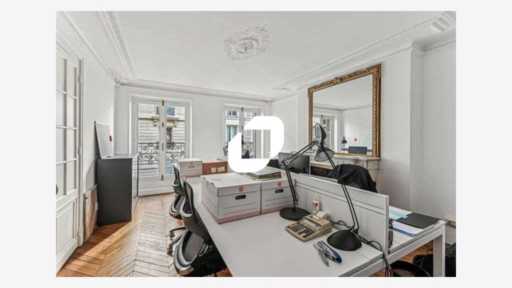 A louer Bureaux 227m² Paris