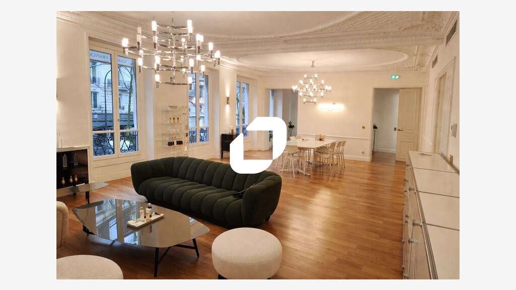 A louer Bureaux 238m² Paris