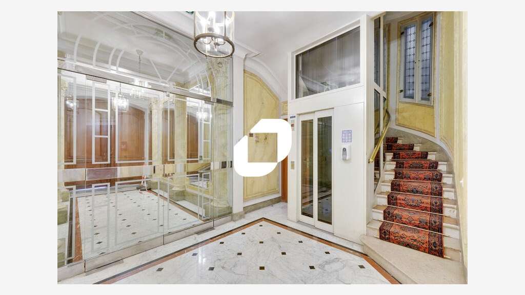 A louer Bureaux 238m² Paris
