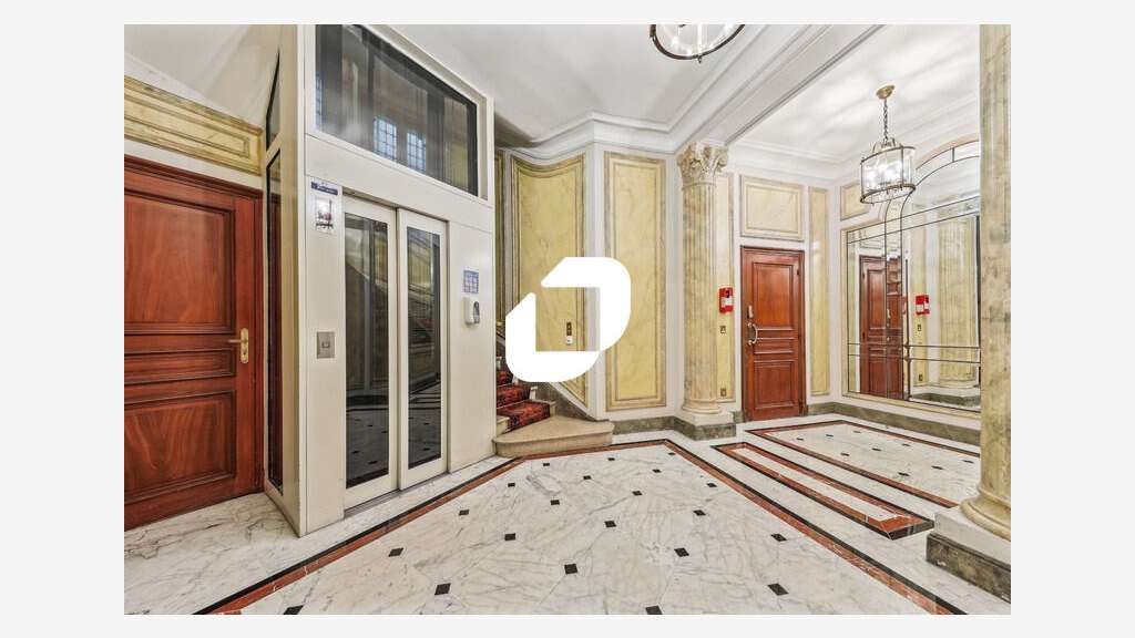 A louer Bureaux 238m² Paris