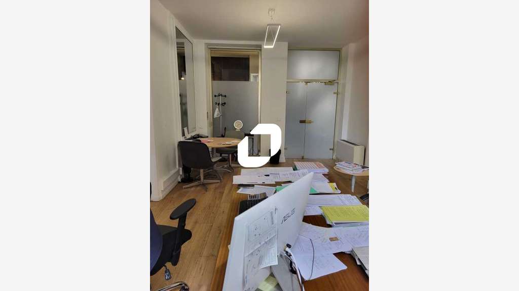 A louer Bureaux 56m² Paris