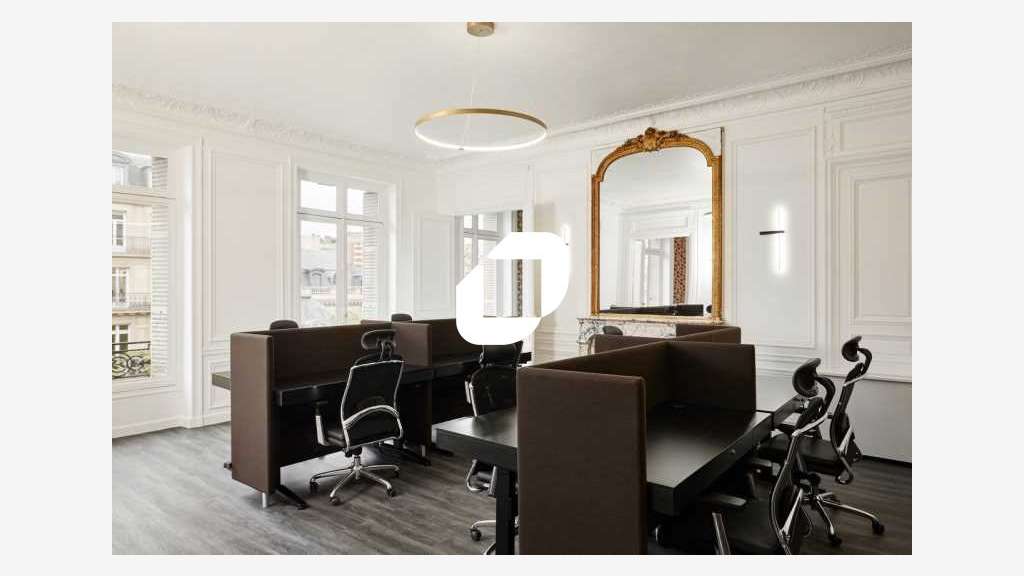 A louer Bureaux 328m² Paris