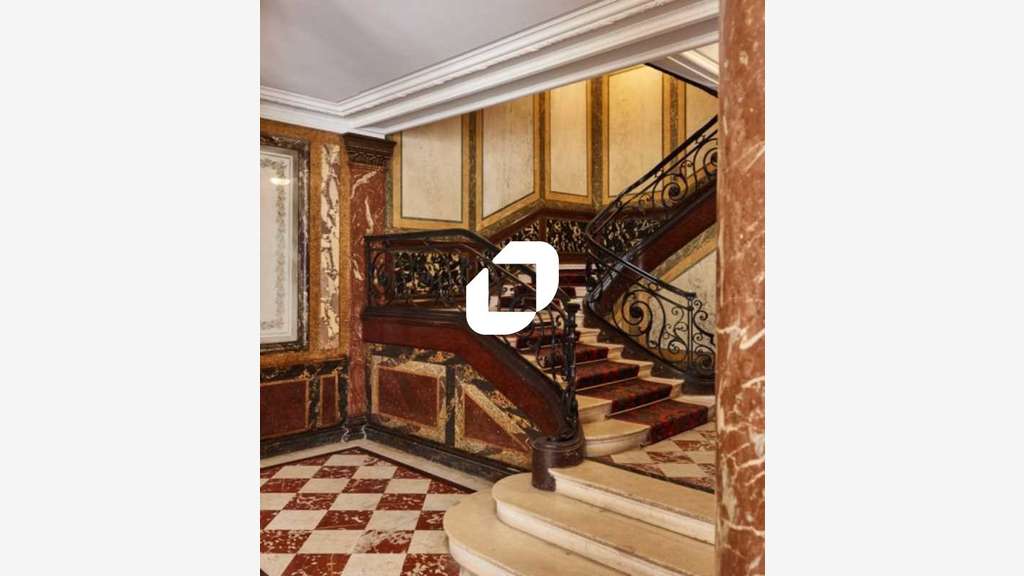 A louer Bureaux 328m² Paris