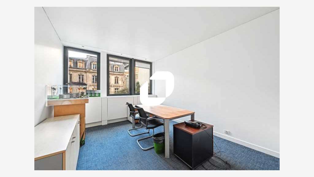 A louer Bureaux 172m² Paris