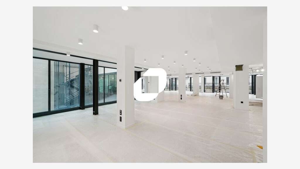 A louer Bureaux 647m² Paris