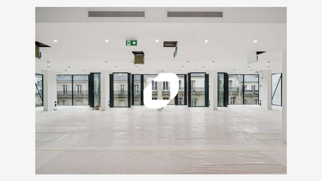 A louer Bureaux 647m² Paris