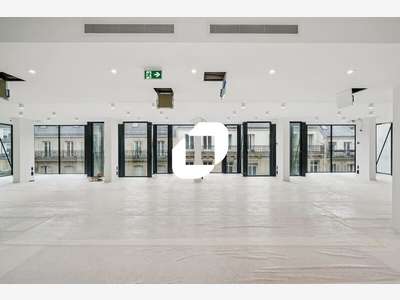 A louer Bureaux 647m² Paris