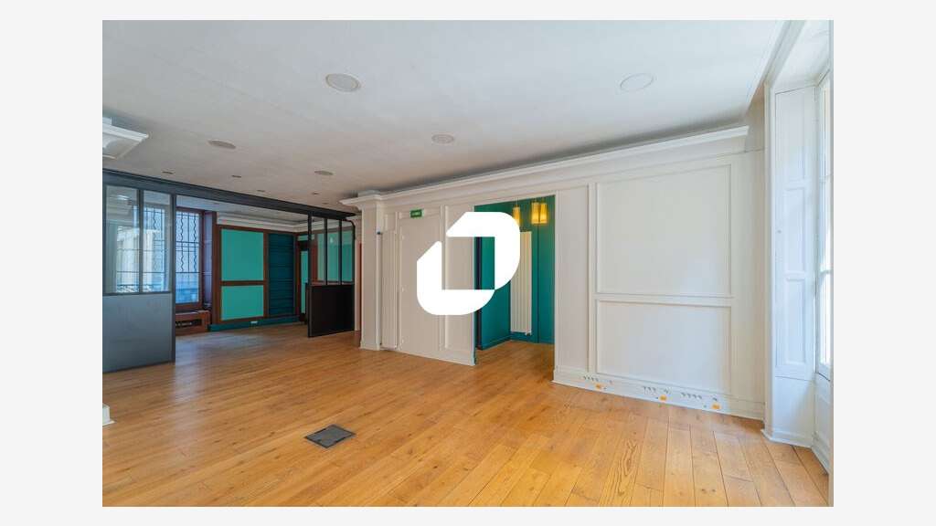 A louer Bureaux 95m² Paris