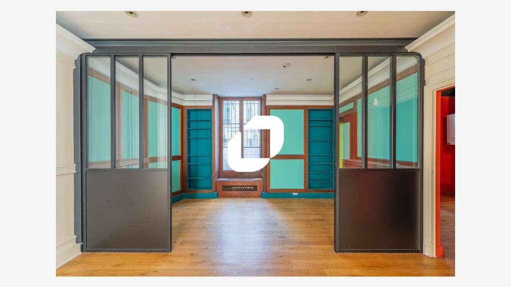 A louer Bureaux 95m² Paris