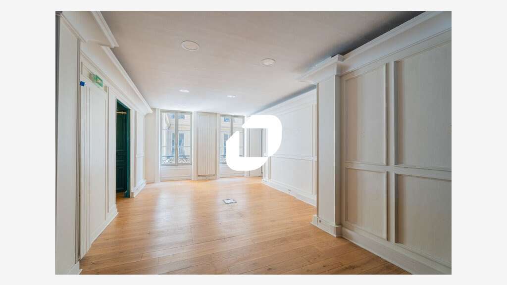 A louer Bureaux 95m² Paris
