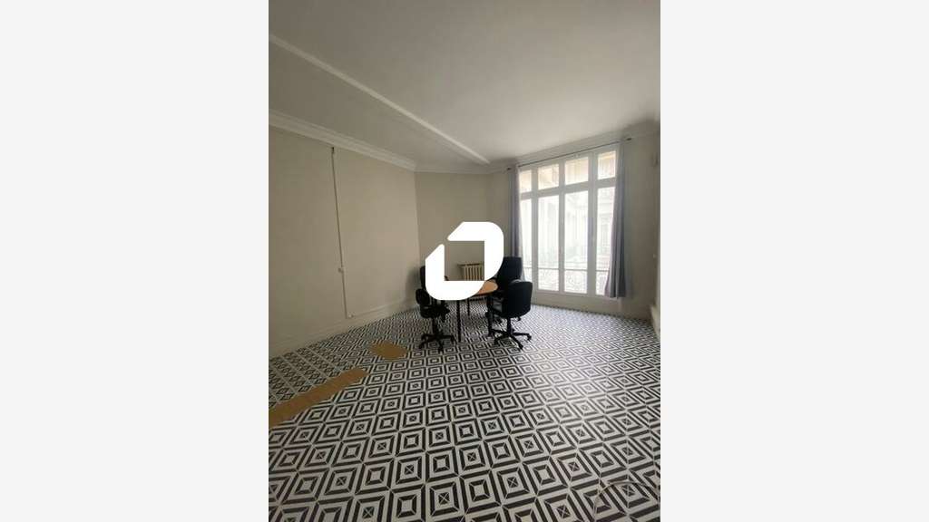 A louer Bureaux 34m² Paris