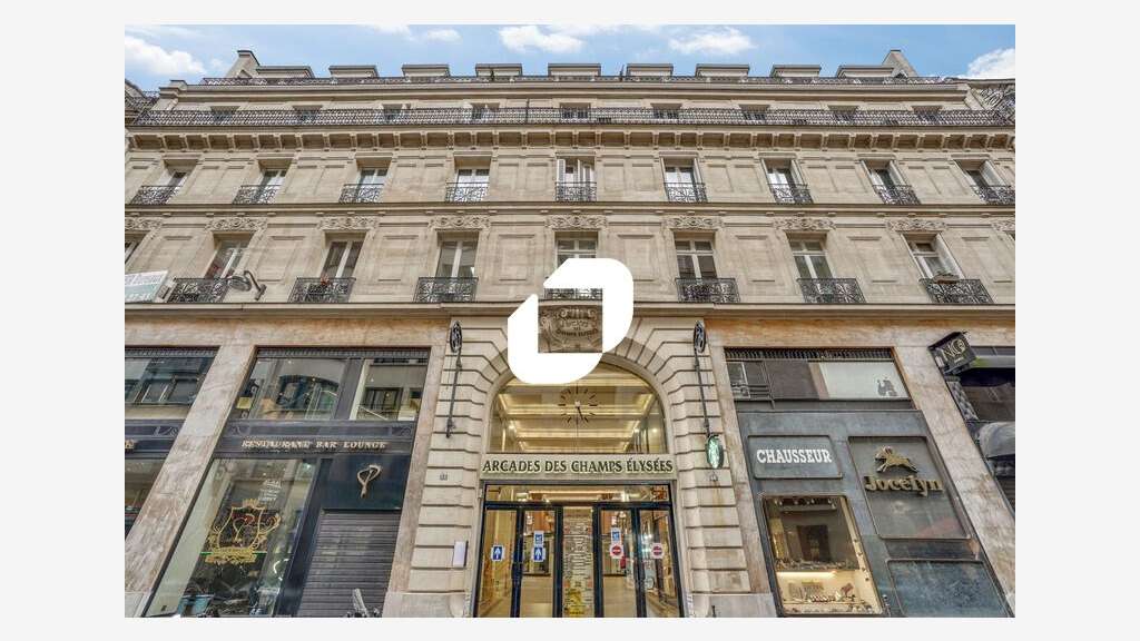 A louer Bureaux 92m² Paris