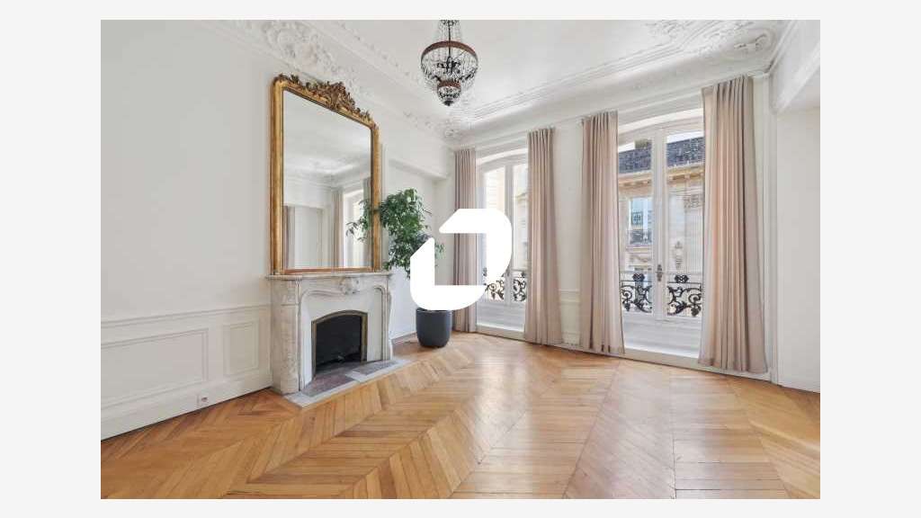A louer Bureaux 328m² Paris