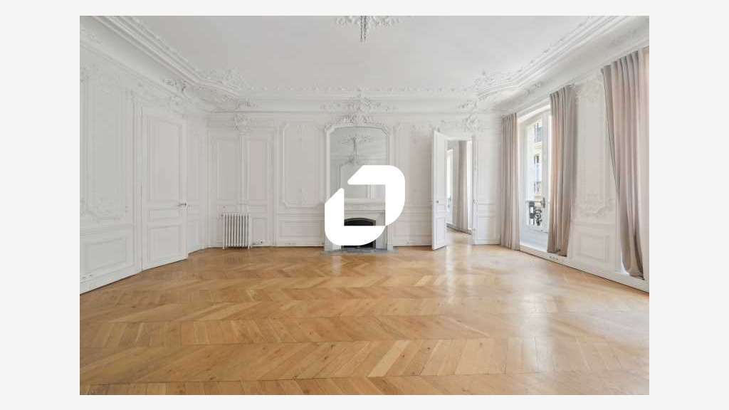 A louer Bureaux 328m² Paris