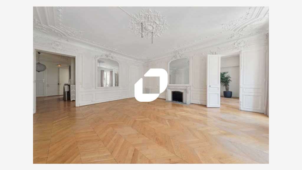 A louer Bureaux 328m² Paris