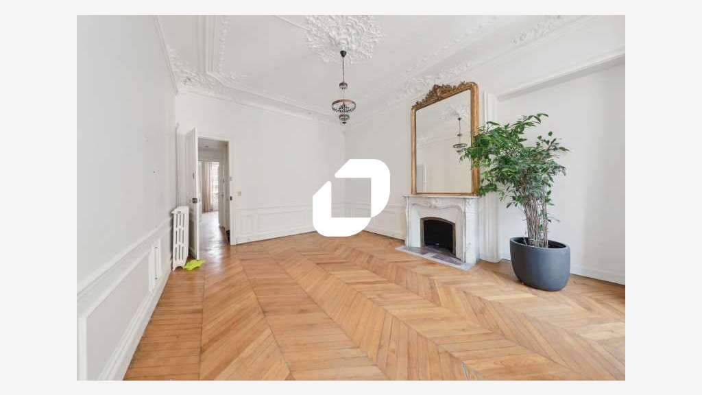 A louer Bureaux 328m² Paris