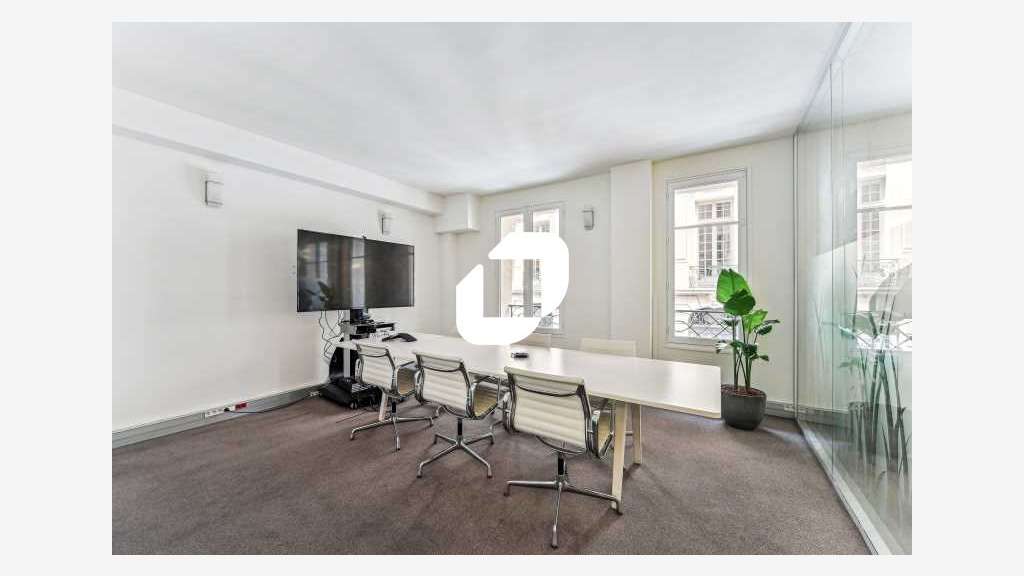 A louer Bureaux 961m² Paris