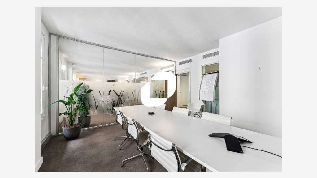 A louer Bureaux 961m² Paris