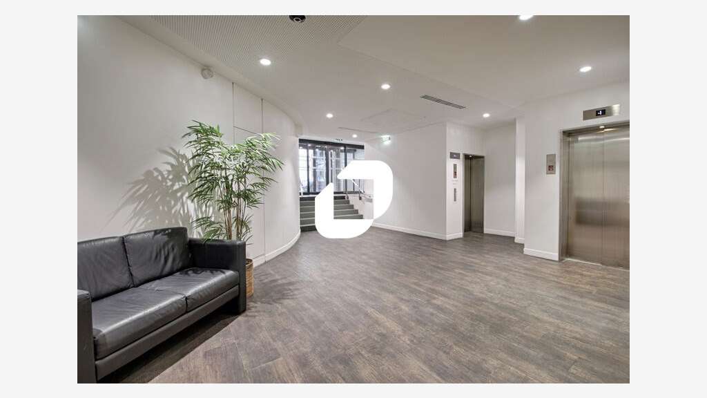 A louer Bureaux 1277m² Paris
