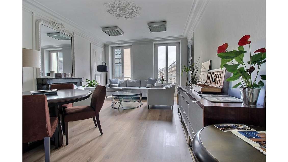 A louer bureaux 140m² Paris 9e Grands Boulevards