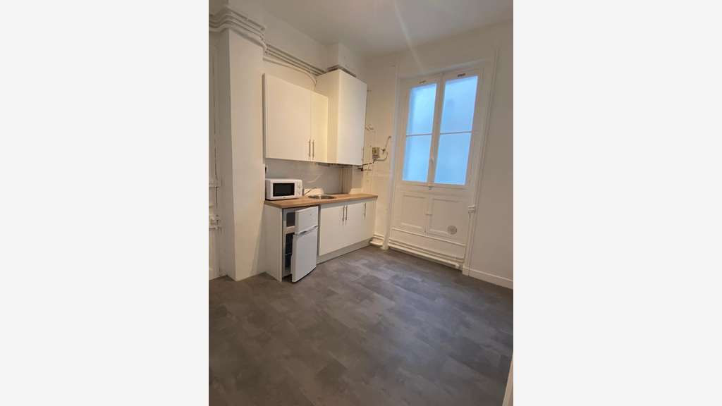 Bureau à louer 110m² Rue Saint-Lazare Paris 9e