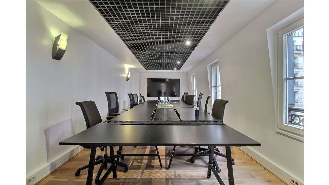 Location bureaux 735m² hôtel particulier Paris 9e