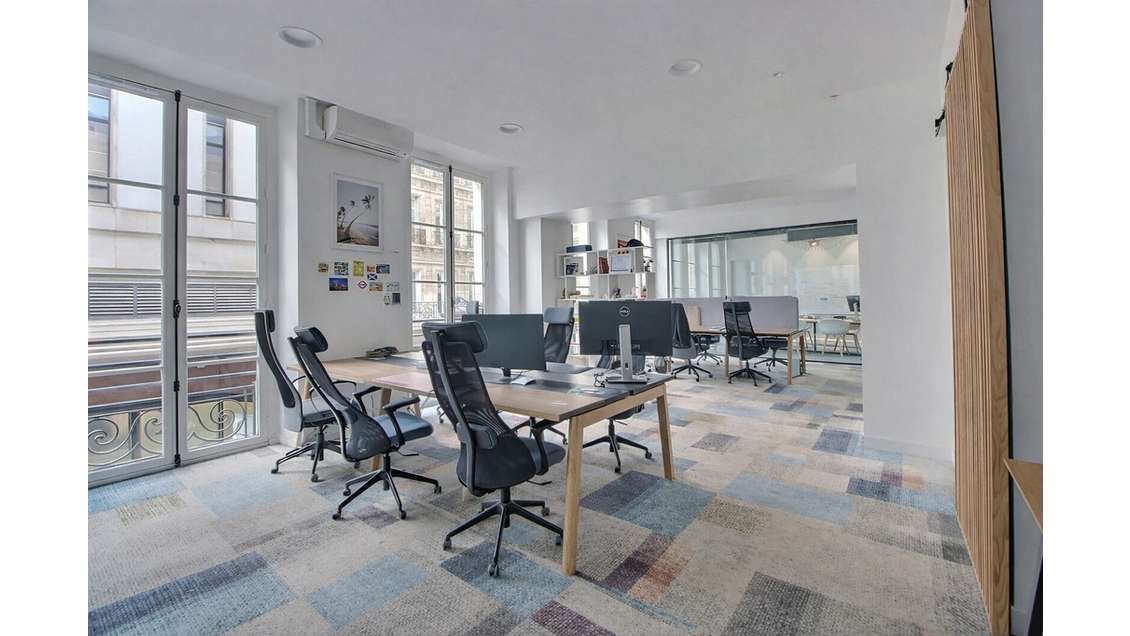 Location bureaux 140m² Paris 9ème St Lazare