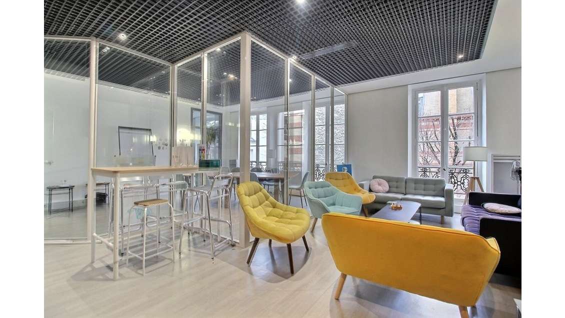 Location bureaux de 671m² en duplex à Paris 75009