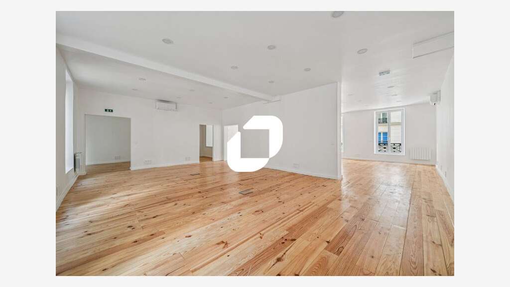 A louer Bureaux 626m² Paris